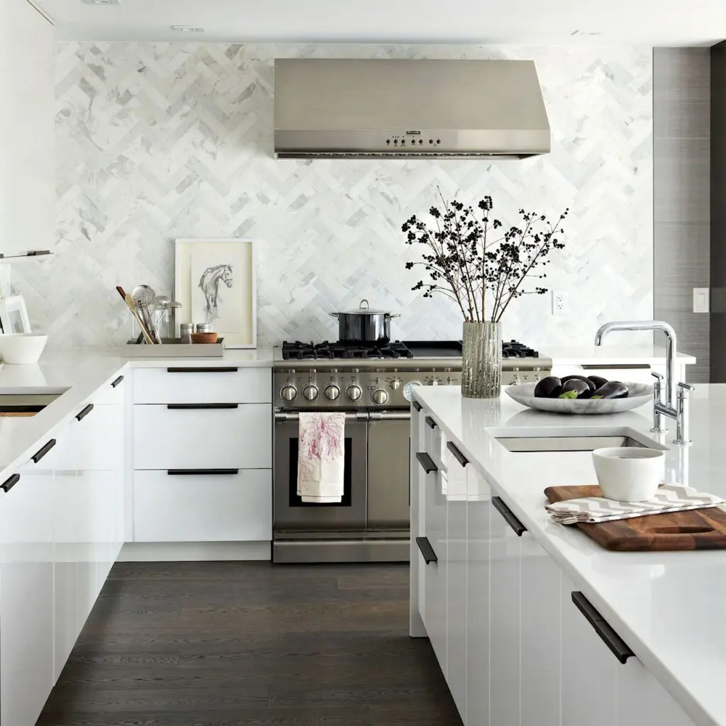 Sq2 Left RMH Contemporary Kitchen A