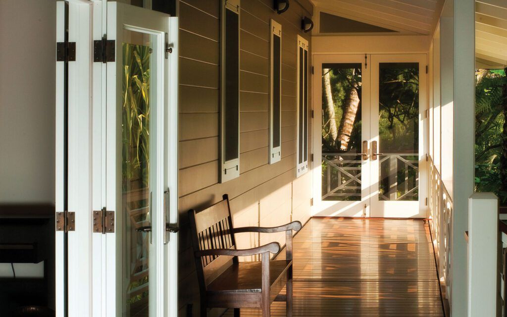 Outdoor 25 RMH Kauai Retreat D