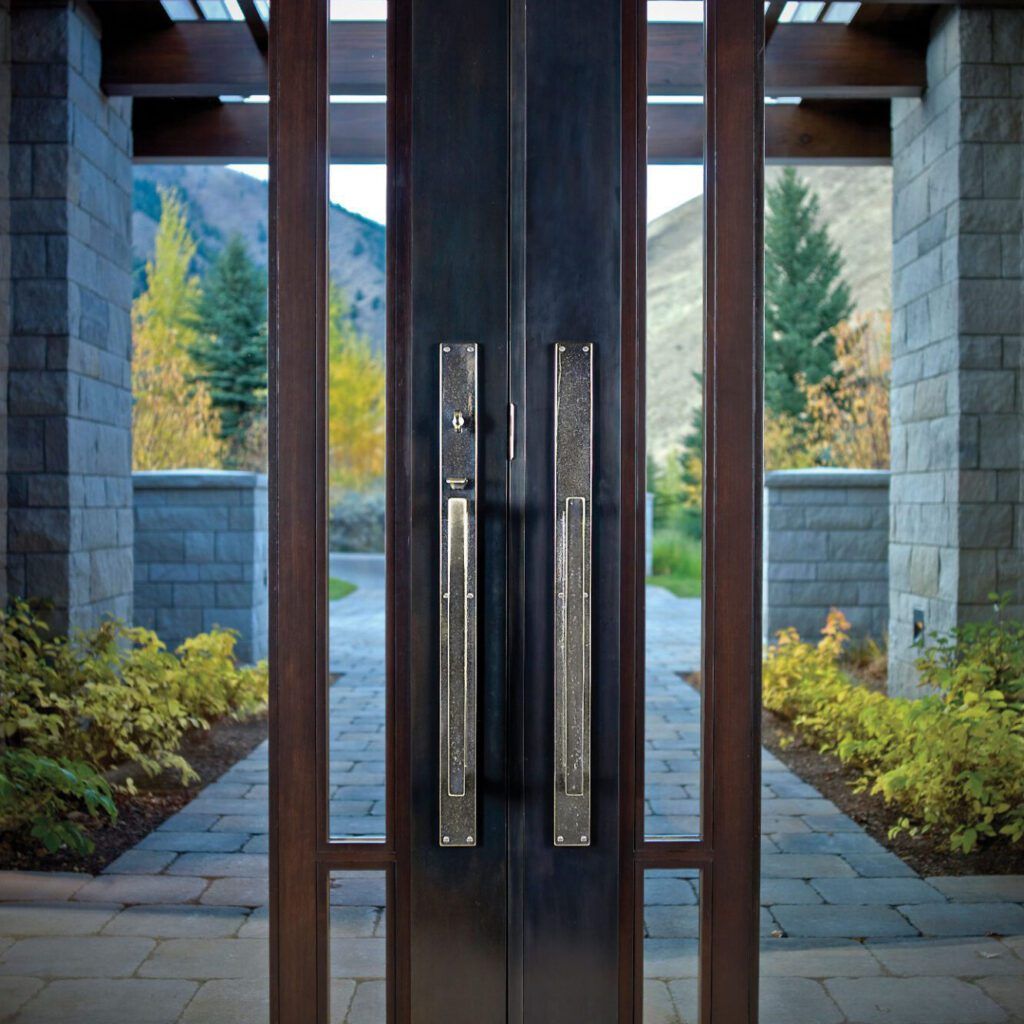 RMH Hillside Contemporary Featured