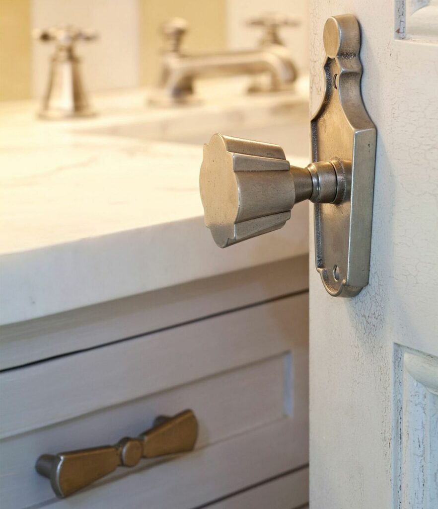 Choosing the Perfect Bathroom Door: 7 Stylish Options for Your Home