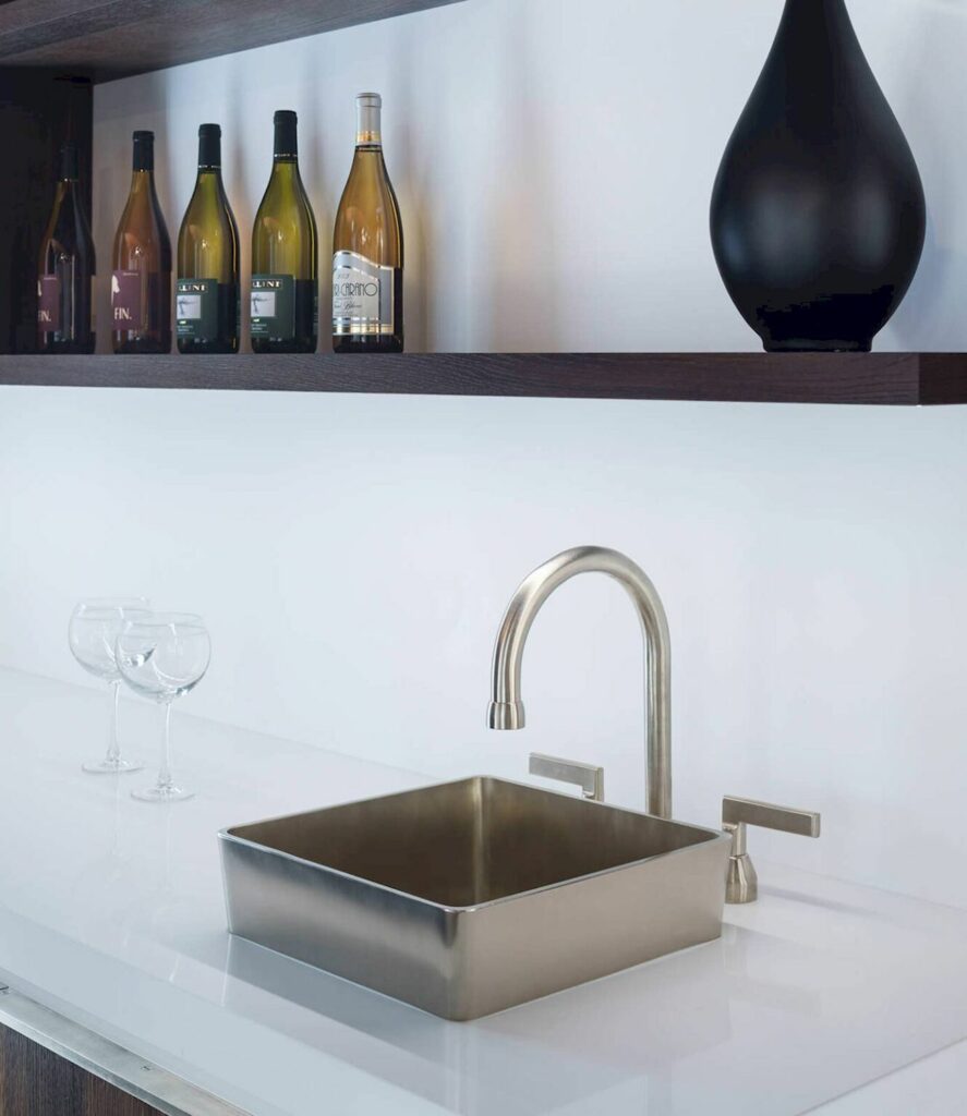 Right ackson Showroom Vignette Kitchen DMF Deck Mount Faucet 1330x1536 1