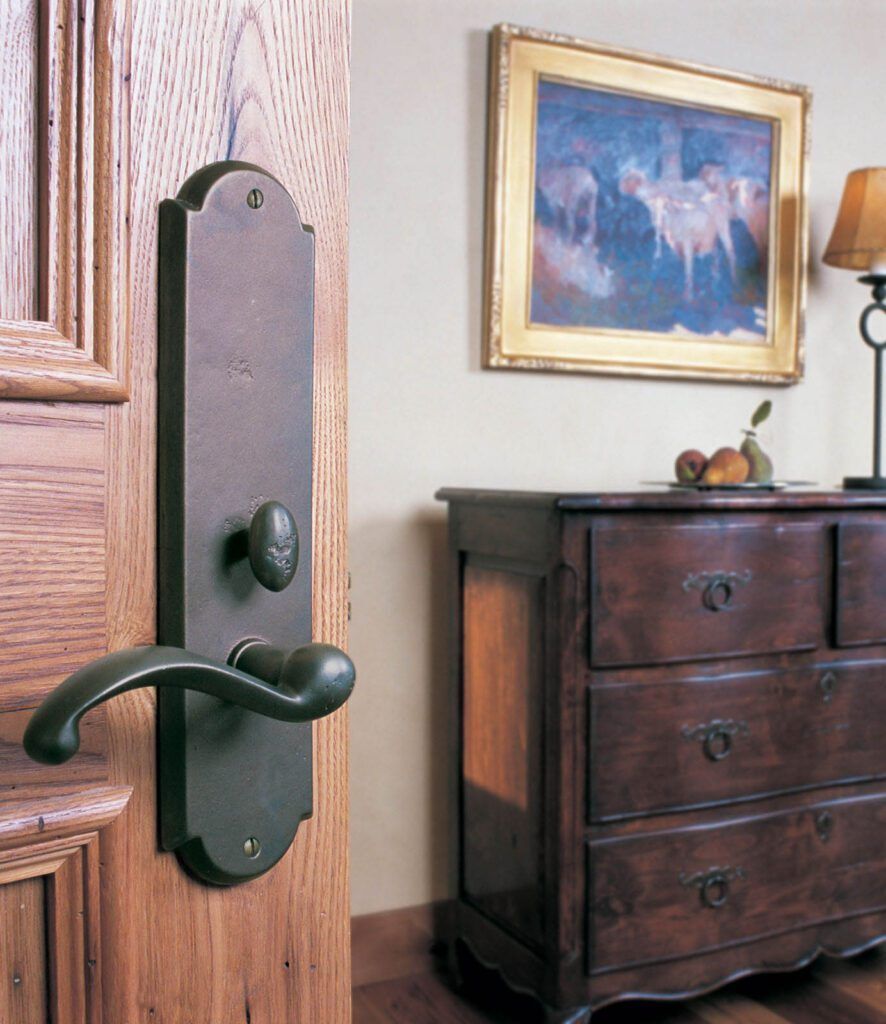 What Is a Dummy Door Knob? A Guide to Decorative Architectural Hardware 5 Dummy door 6