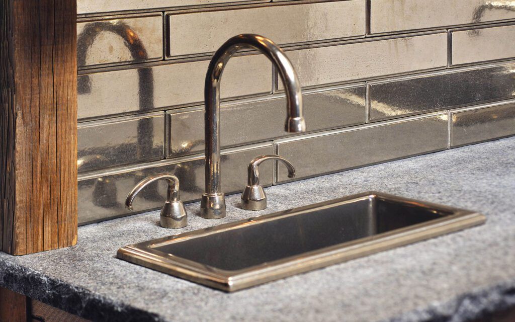 Kitchen Faucet Buying Guide: What to Look for in a Luxury Faucet 15 Kitchen faucet 16