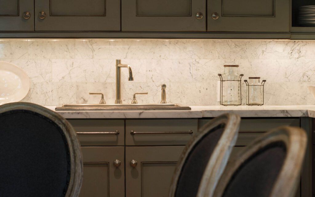 Kitchen Faucet Buying Guide: What to Look for in a Luxury Faucet 5 Kitchen faucet 6