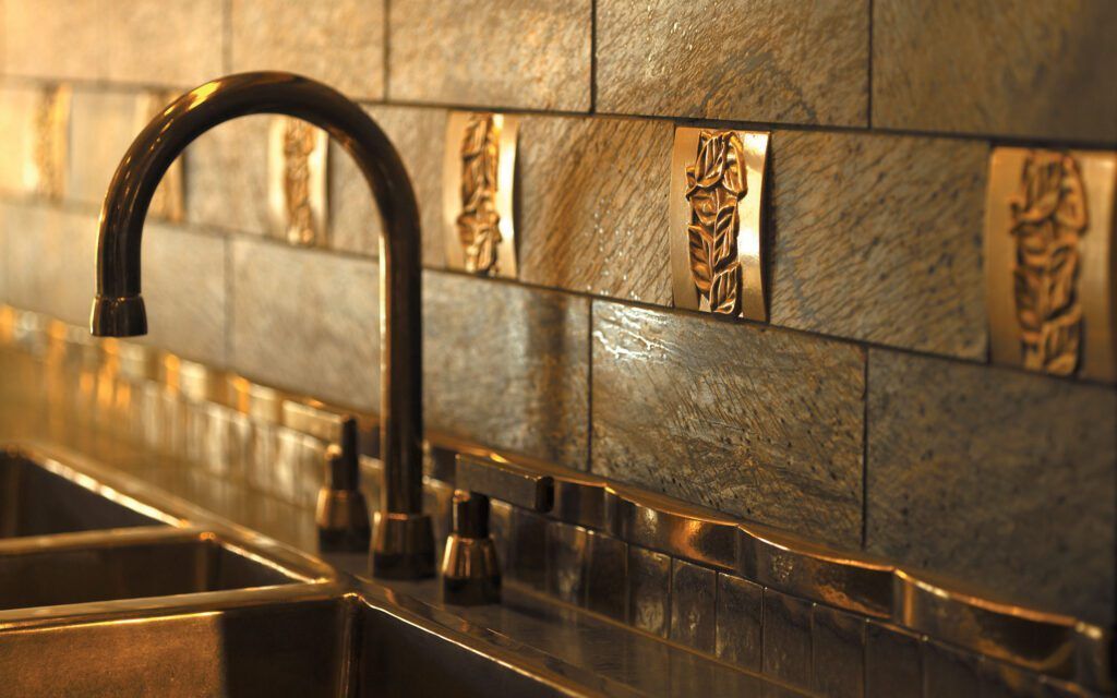 Kitchen Faucet Buying Guide: What to Look for in a Luxury Faucet 8 Kitchen faucet 9