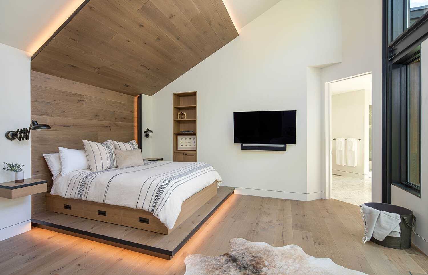 Luxury Bedroom Interior Design 11
