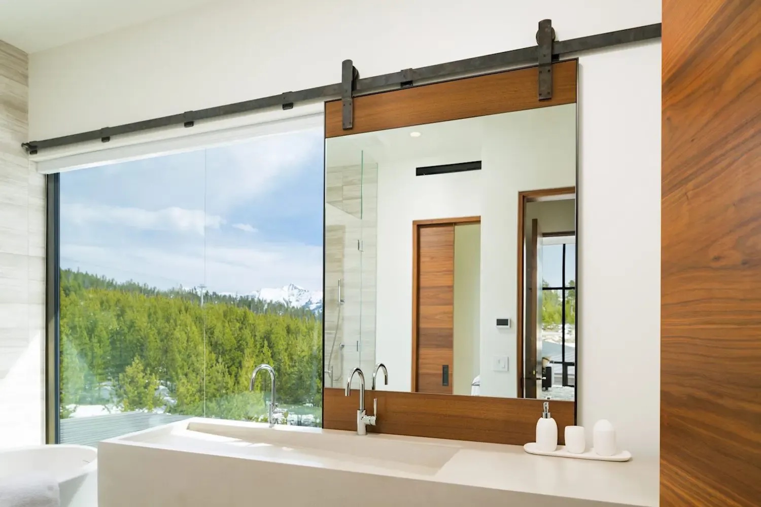 Wellness Interior Design: Handcrafted Beauty for Healthier Spaces 6 image2 3