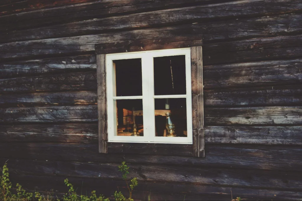 Cottage Style Windows: Design Ideas, Popular Styles, and the Hardware That Completes Them 11 image8 2